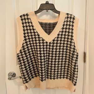 This oversized, checkered sweater vest!!